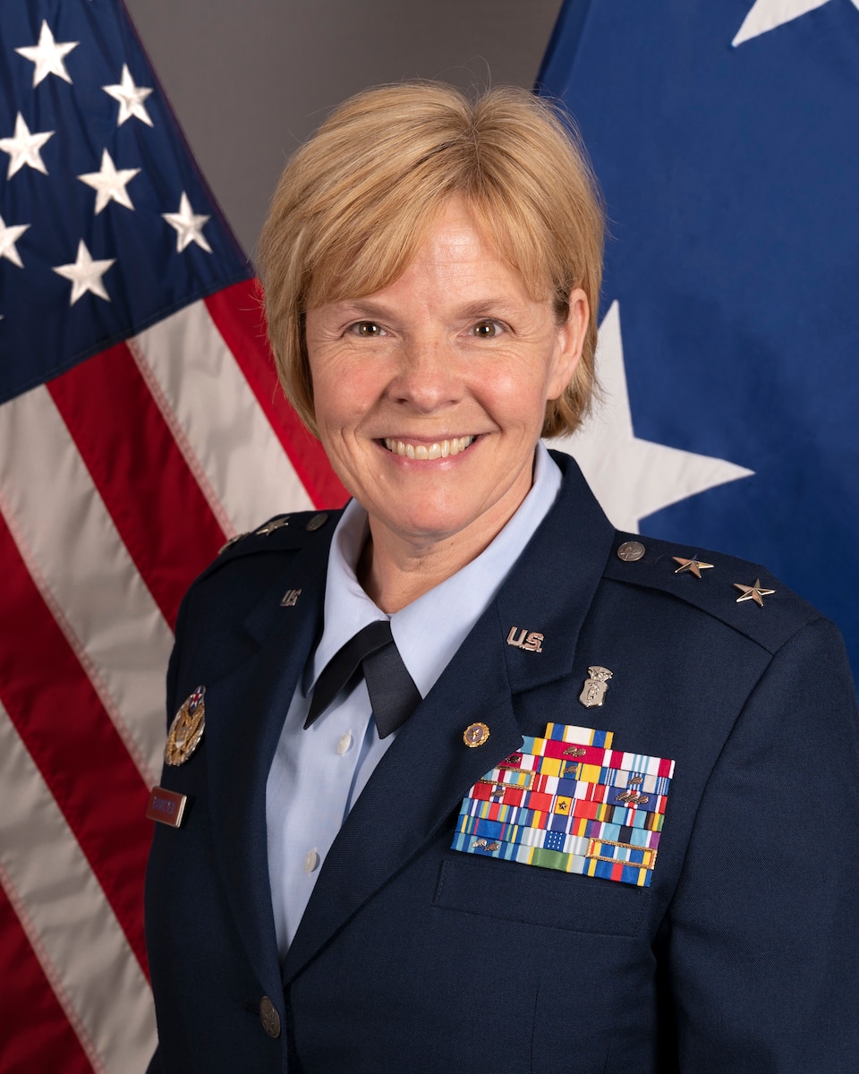 This is the official portrait of Maj. Gen. (Dr.) Sharon R. Bannister.