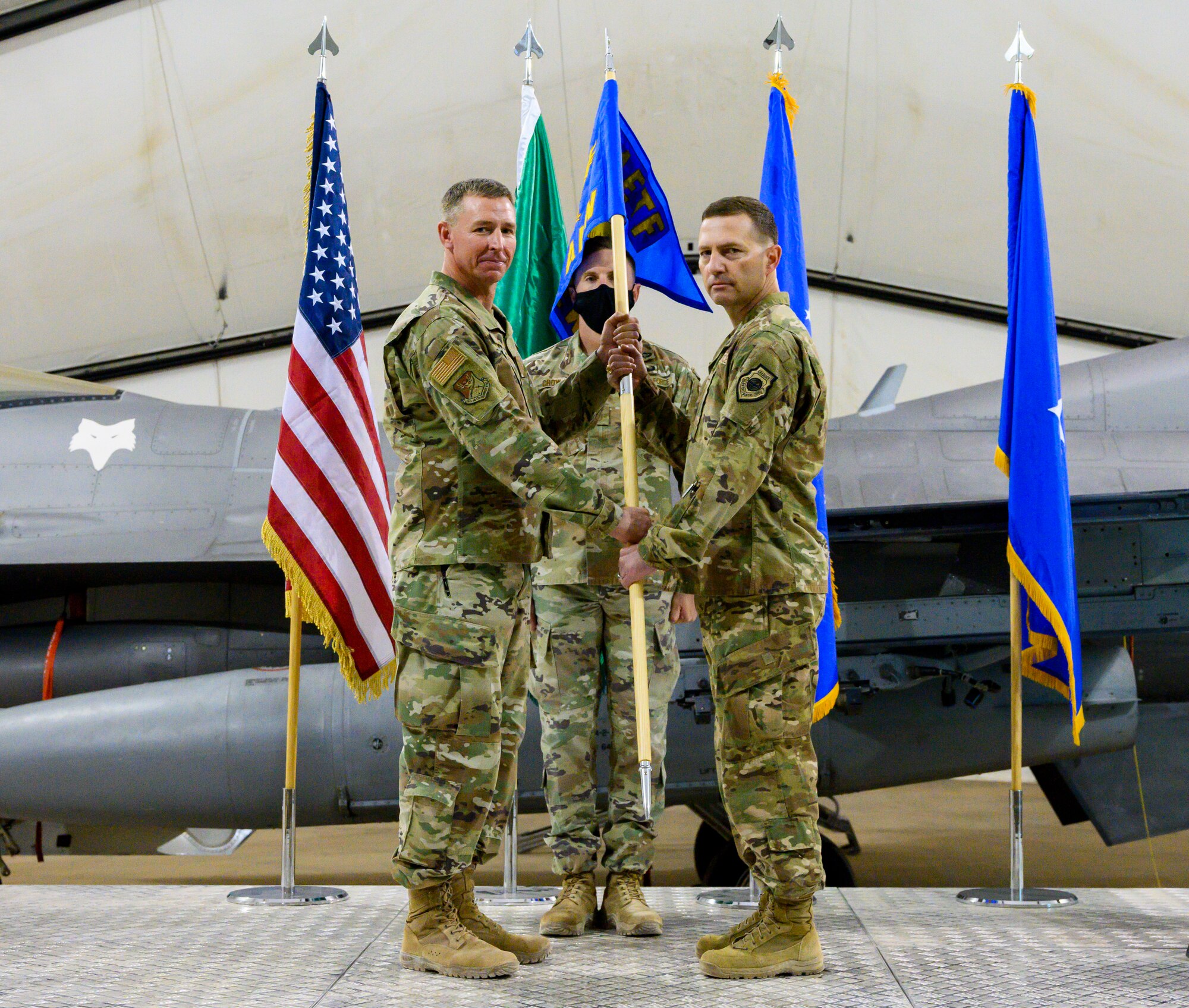 Photo of Gen. Pettus relinquishing command to Gen. Davis