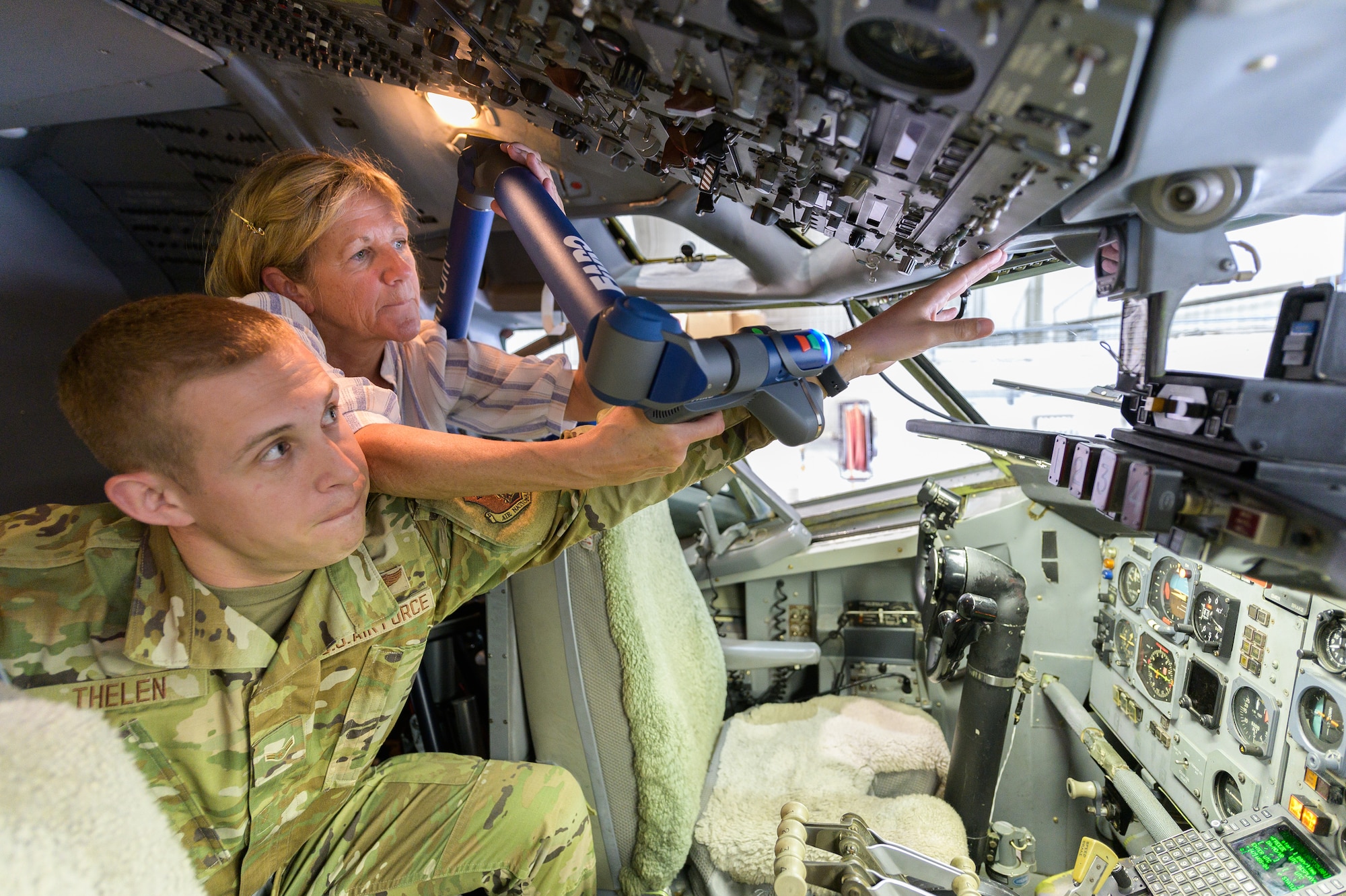 Career Enlisted Aviators participate in anthropometric study