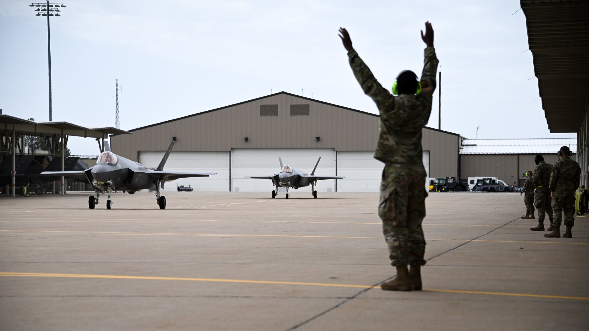 A photo of Airmen returning to Hill Air Force Base.