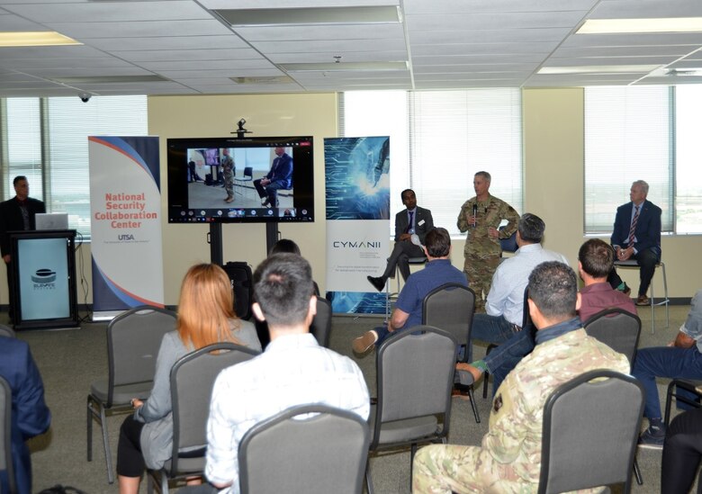Lt. Gen. Haugh speaks to a crowd of people.