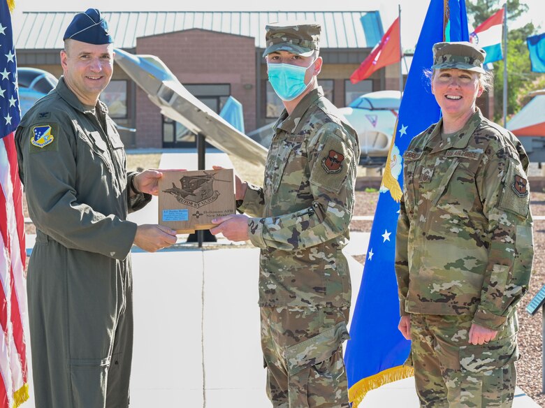 49th Wing hosts 1st quarterly awards ceremony