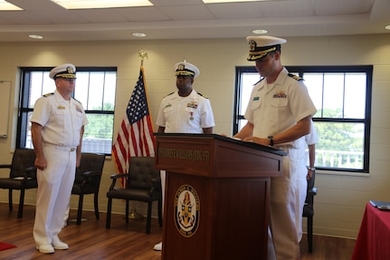 Cmdr. Ameian Jeremiah relieved Cmdr. Christopher Norris as commanding officer of the Arleigh Burke-class guided-missile destroyer USS James E. Williams (DDG 95), during a June 7 change of command ceremony held at Naval Station Norfolk.