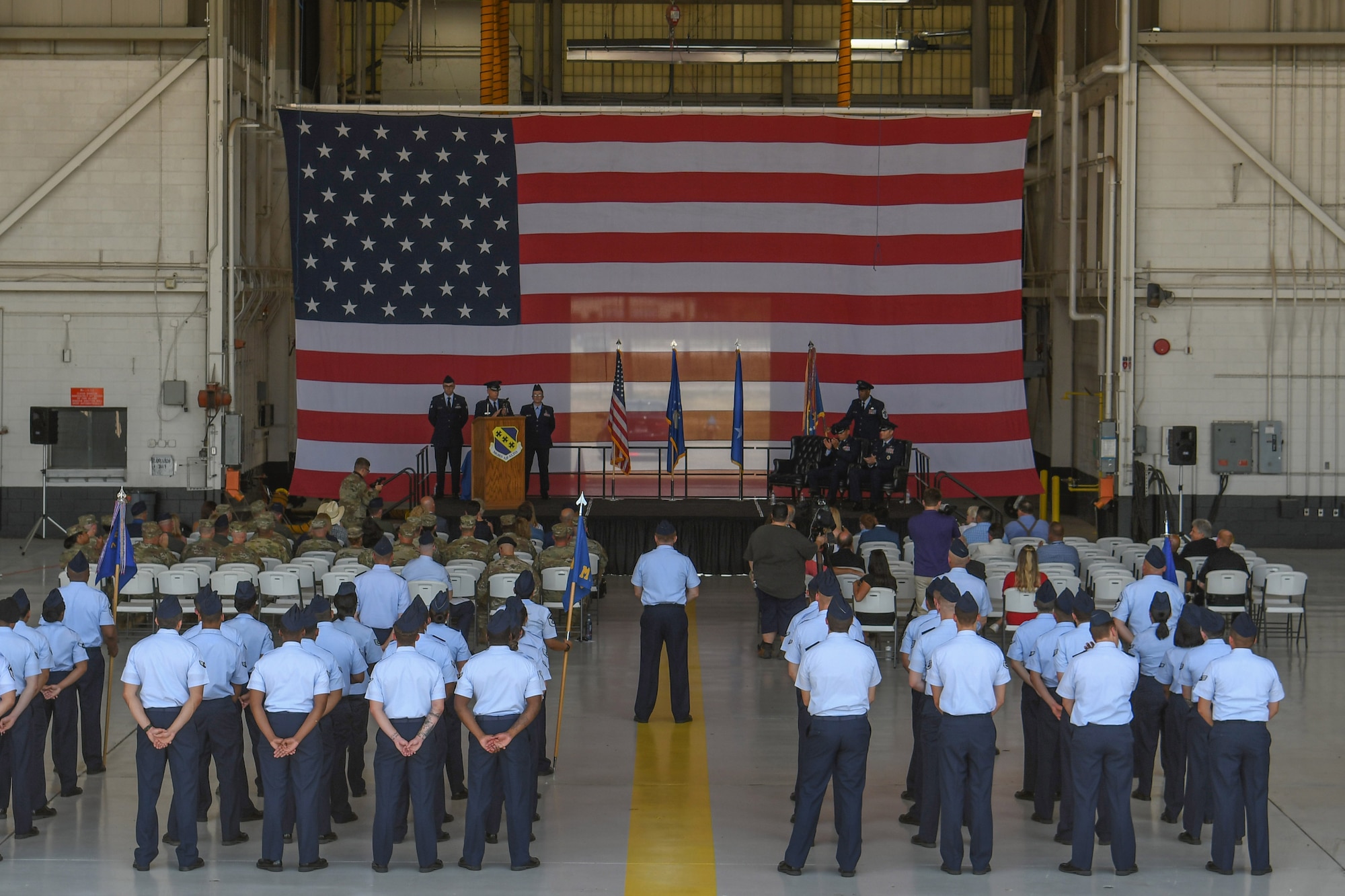 7th BW welcomes new commander