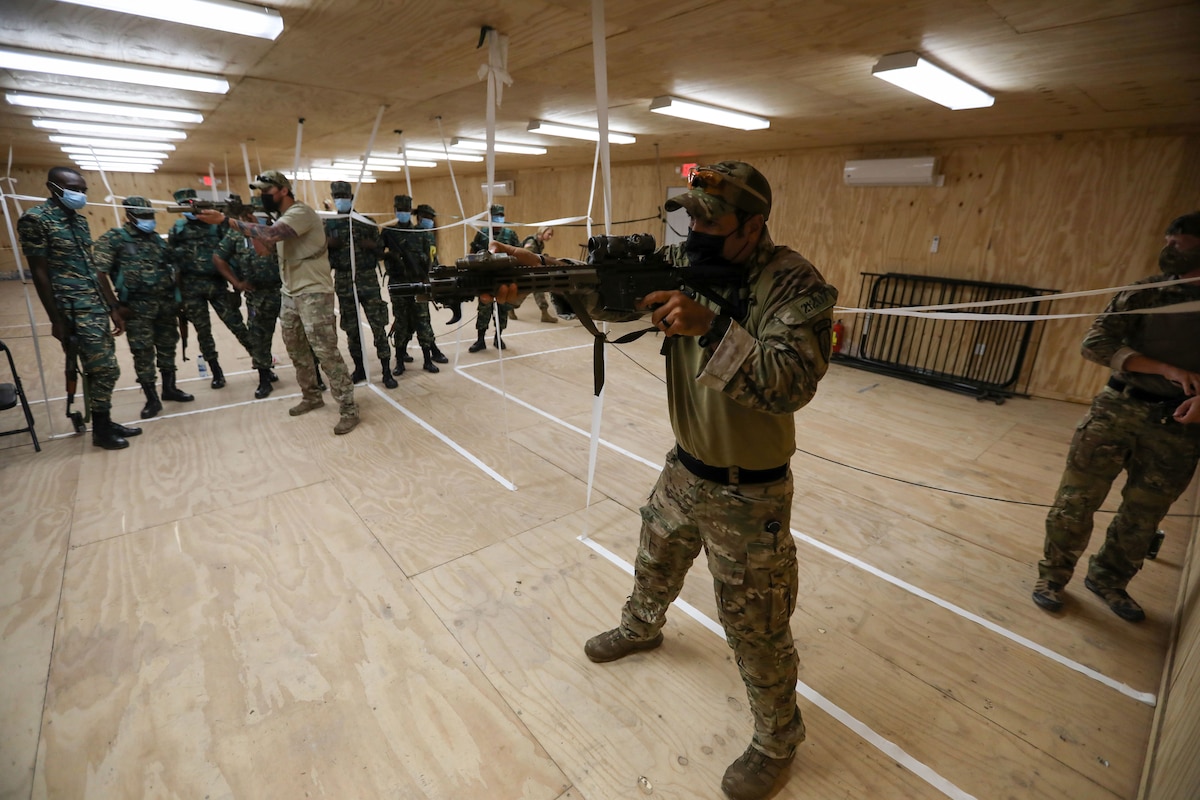 U.S. Soldiers from the Florida Army National Guard's (FLARNG) 2-54 Security Force Assistance Brigade (SFAB) and Drug Enforcement Administration (DEA) agents.