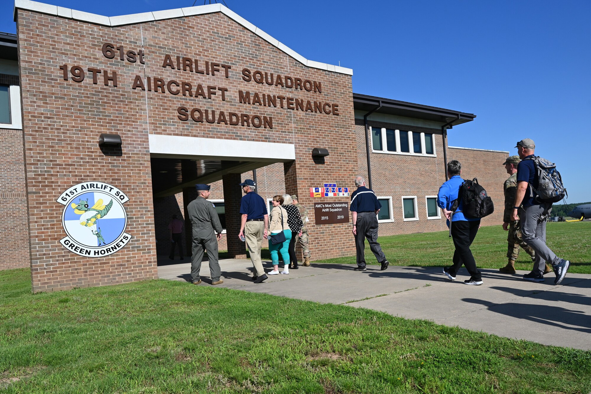 Air Mobility Command Civic Leaders visit the 61st Airlift Squadron