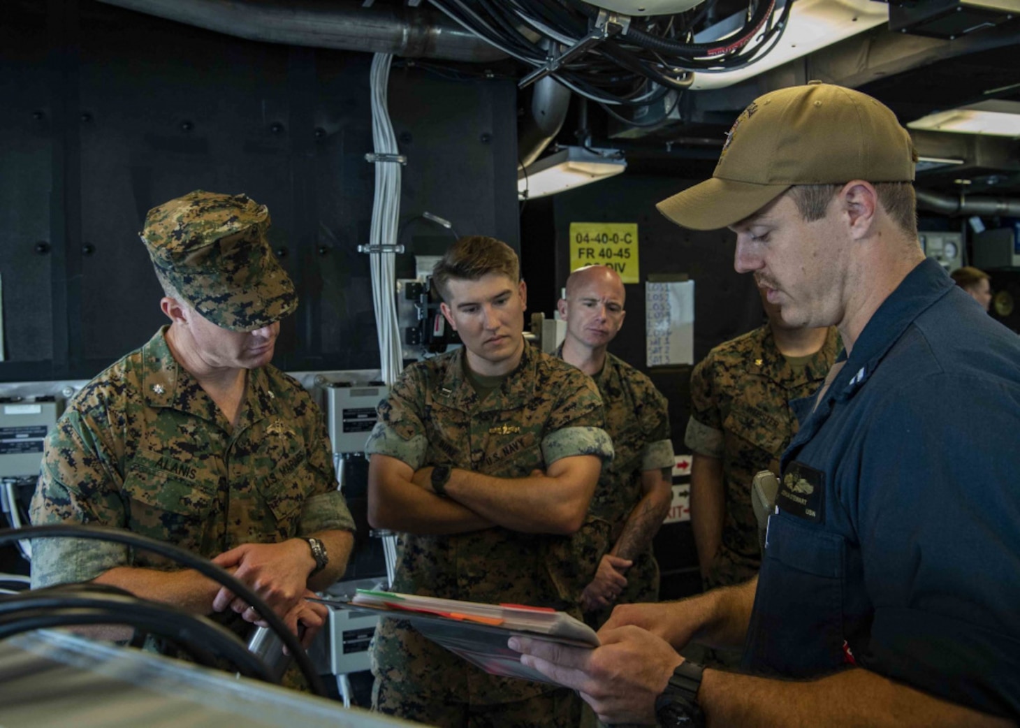 USS Tulsa (LCS 16) hosts U.S. Marine Corps Visits