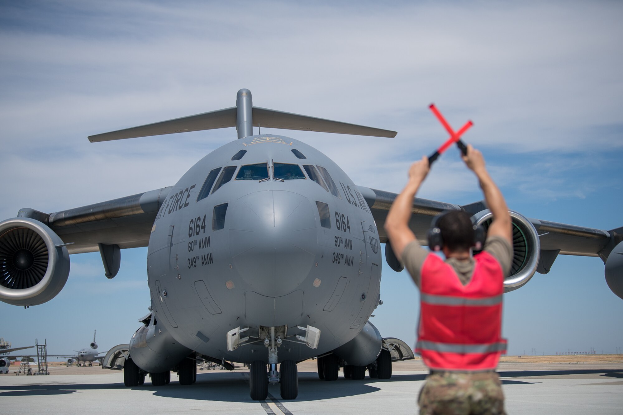 Lt. Col. Bill Wickersham and Senior Master Sgt. John Moore take their final flights.