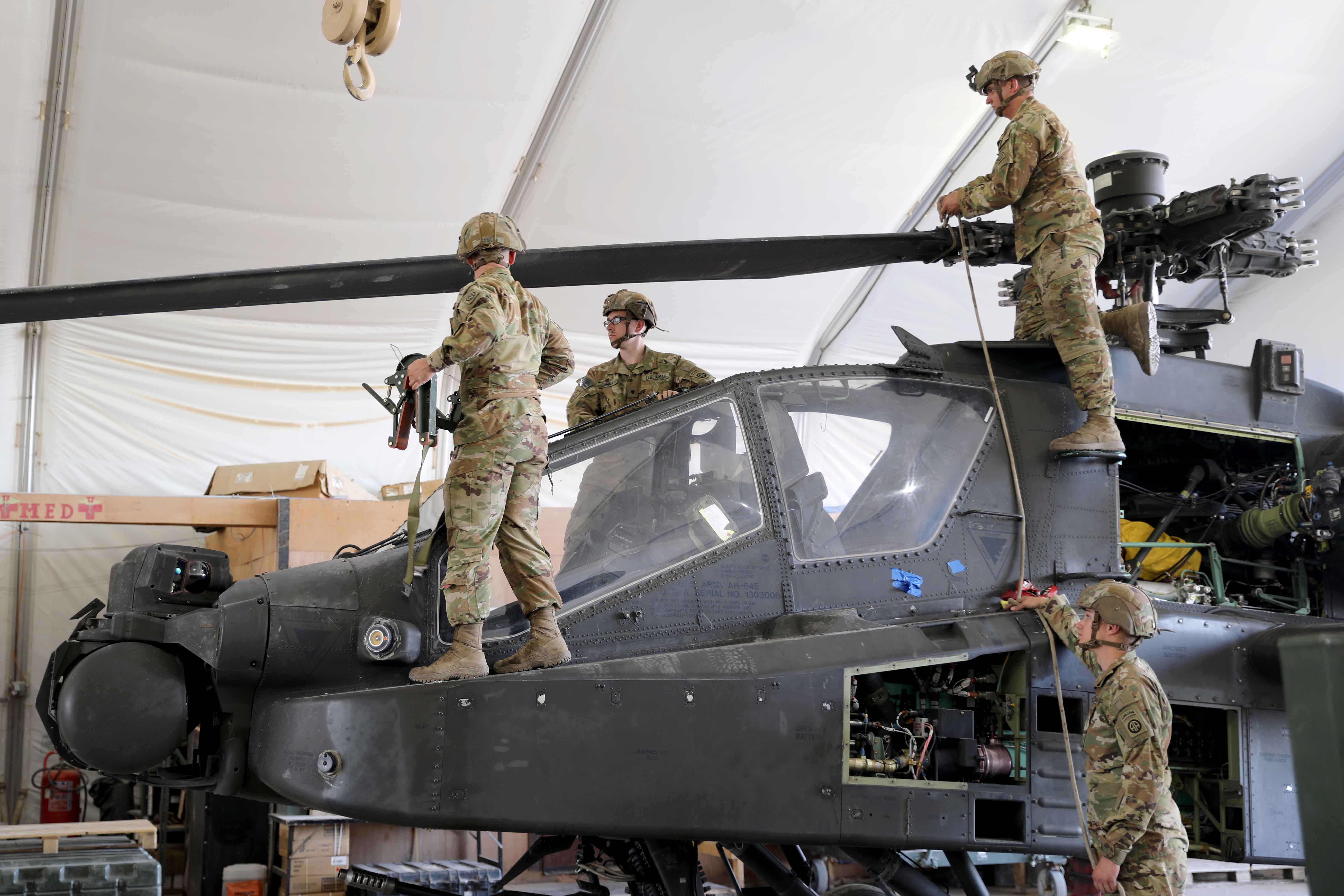 【USED】 MILITARY COMMUNICATIONS Edited 97 USED】 MILITARY COMMUNICATIONS Edited 97 Army Radio In