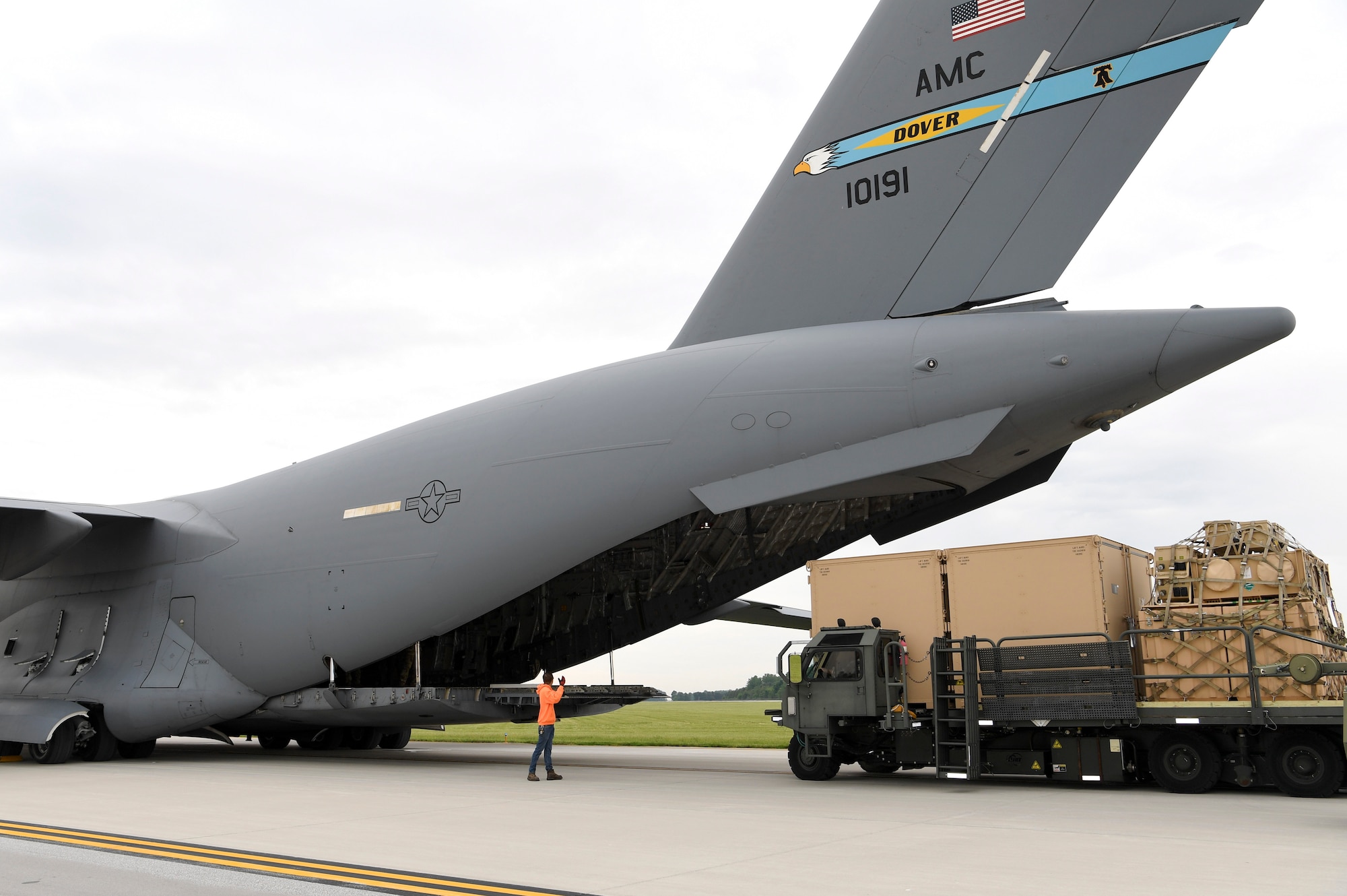 Cargo from Grissom is loaded onto a Hawaii-bound C-17 Globemaster III from Dover AFB, Del., June 1, 2021. Members of the Detachment 1, 622nd Contingency Equipment Group stationed at Grissom palletized and oversaw the cargo shipment for exercise Pacific Warriorz 2021. (U.S. Air Force photo/Staff Sgt. Chris Massey)