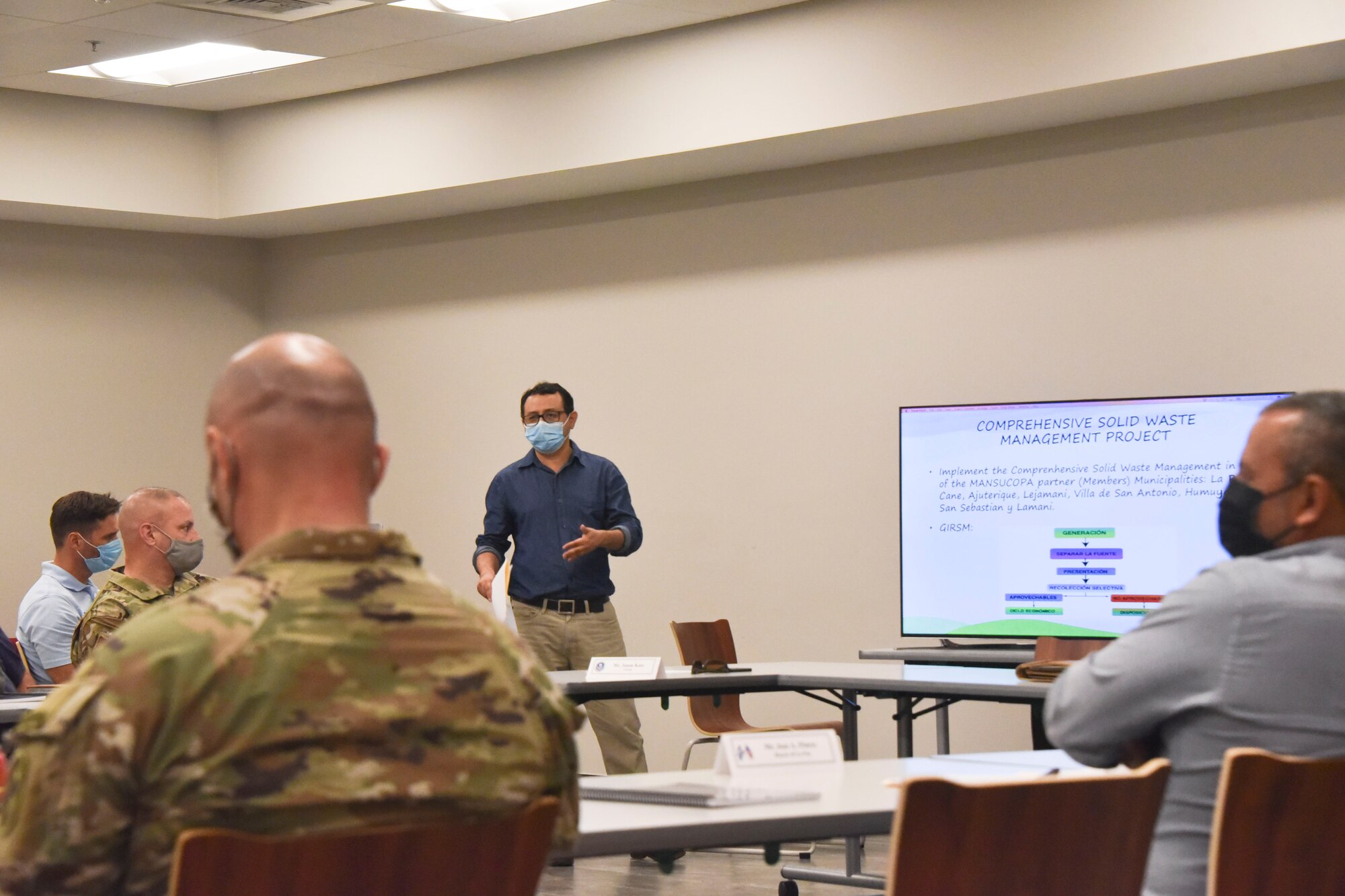 JTF-B hosts local commonwealth representatives at Soto Cano