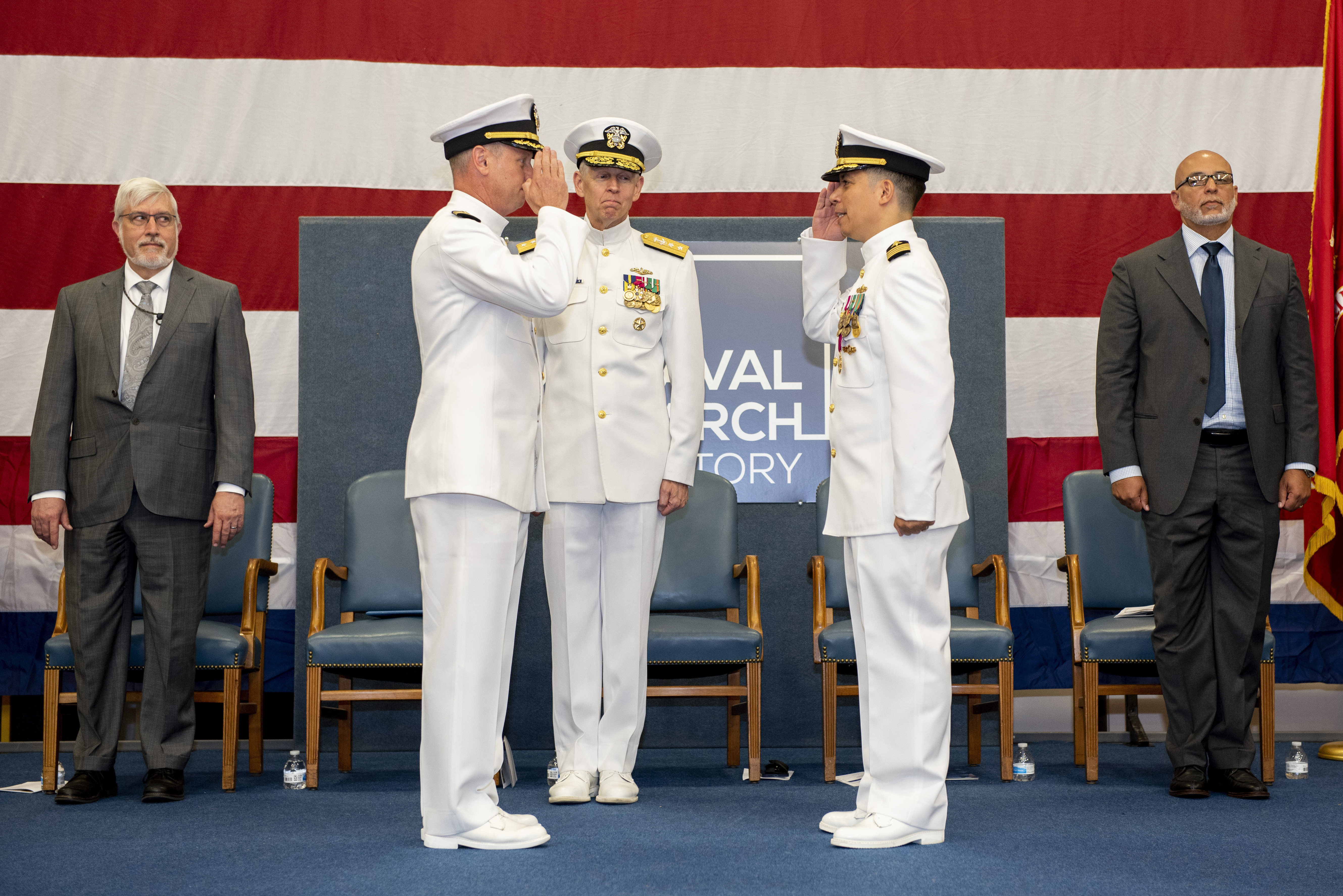 Petrovic Relieves Vigil as the 41st NRL Commander