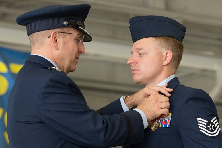 Air Commandos receive Distinguished Flying Cross, Air Medal