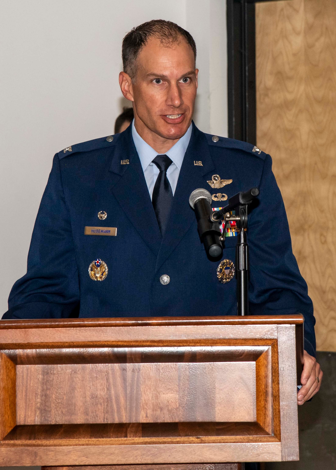 Col. Matt Husemann, 436th Airlift Wing commander, gives opening remarks during the 436th Comptroller Squadron change of command ceremony on Dover Air Force Base, Delaware, June 28, 2021. The ceremony saw outgoing commander, Maj. Kevin Byram, relinquish command to Lt. Col. Gretchen Lewis. (U.S. Air Force photo by Airman 1st Class Stephani Barge)