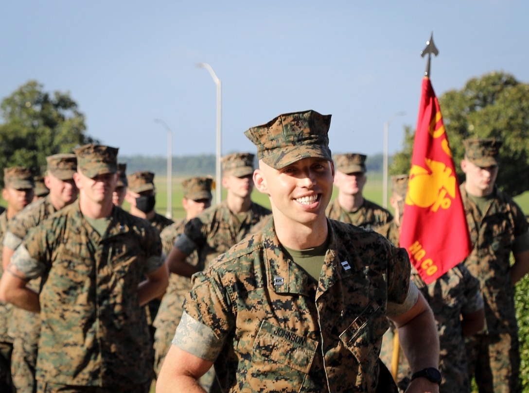 Headquarters and Support Company aboard Marine Corps Logistics Base Albany held a change of command ceremony, June 29.  Capt. Charles McKenna, deputy facilities maintenance officer, relinquished command to Capt. John Johnson, service support branch officer. 

#semperfi
#oorah