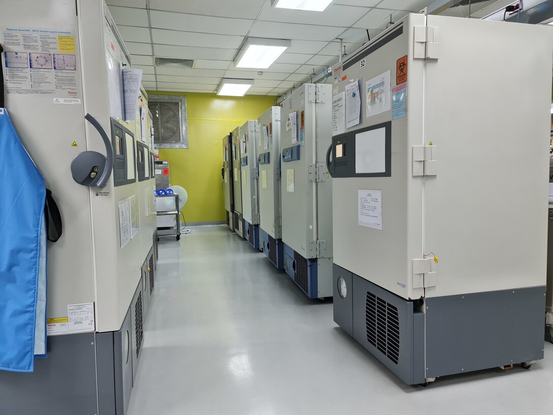 laboratory freezer facilities