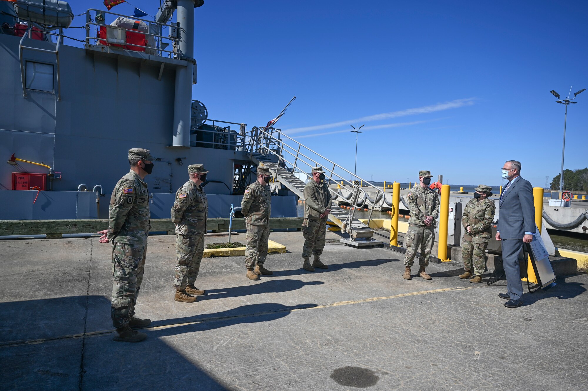 IMCOM official visits JBLE