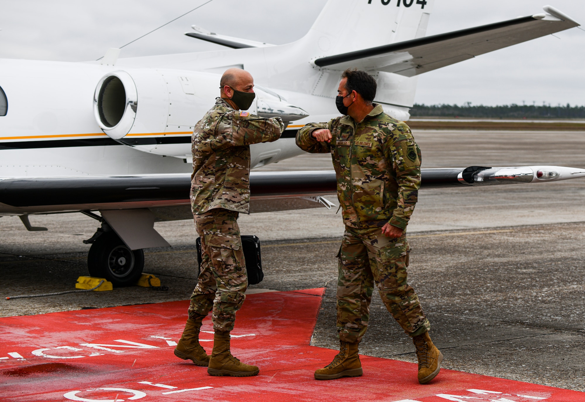 U.S. Army Lt. Gen. Scott A. Spellmon, Commanding General of the U.S. Army Corps of Engineers, greets U.S. Air Force Col. Greg Moseley, 325th Fighter Wing commander, at Tyndall Air Force Base, Florida, March 2, 2021. Spellmon visited Tyndall to engage with leadership and gain a better understanding of strategic objectives. (U.S. Air Force photo by Staff Sgt. Stefan Alvarez)