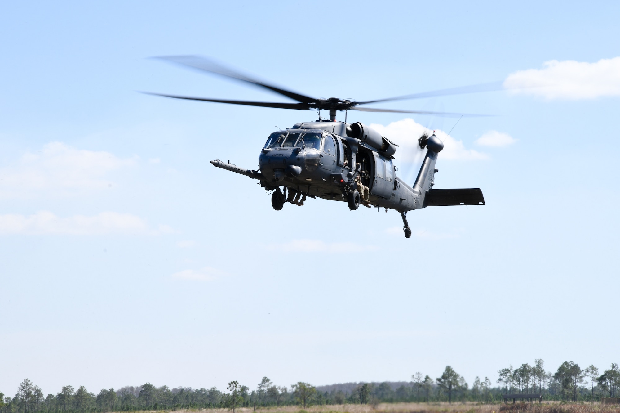 Tandem jump makes wing history