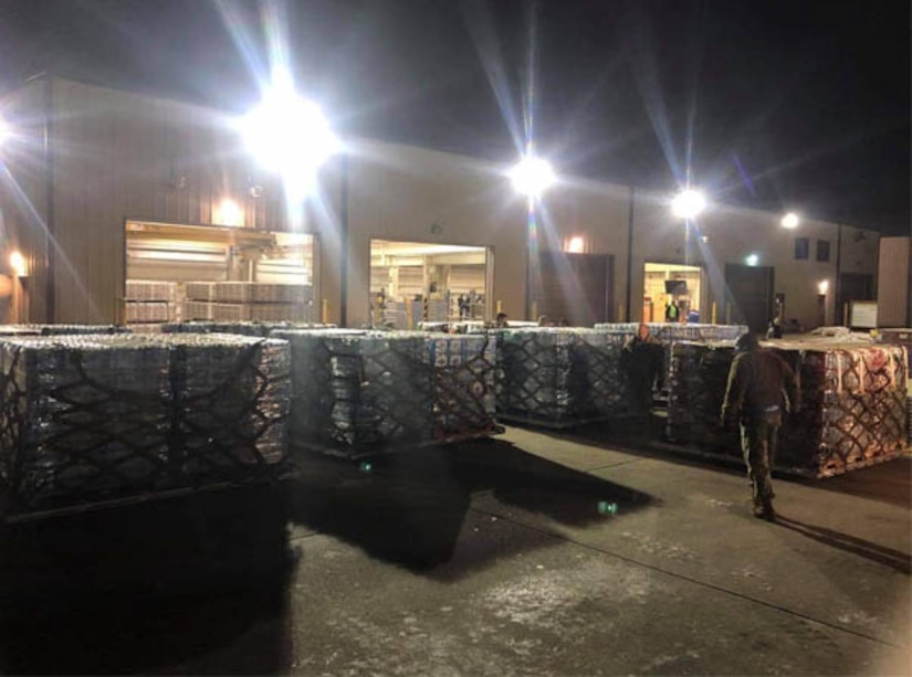 301 FW, 73 APS delivers humanitarian aid > Air Force Reserve Command > News - Vimarsana News