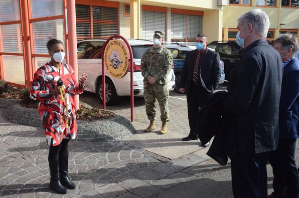 Army COVID prevention focus of Baumholder visit by local host-nation leaders