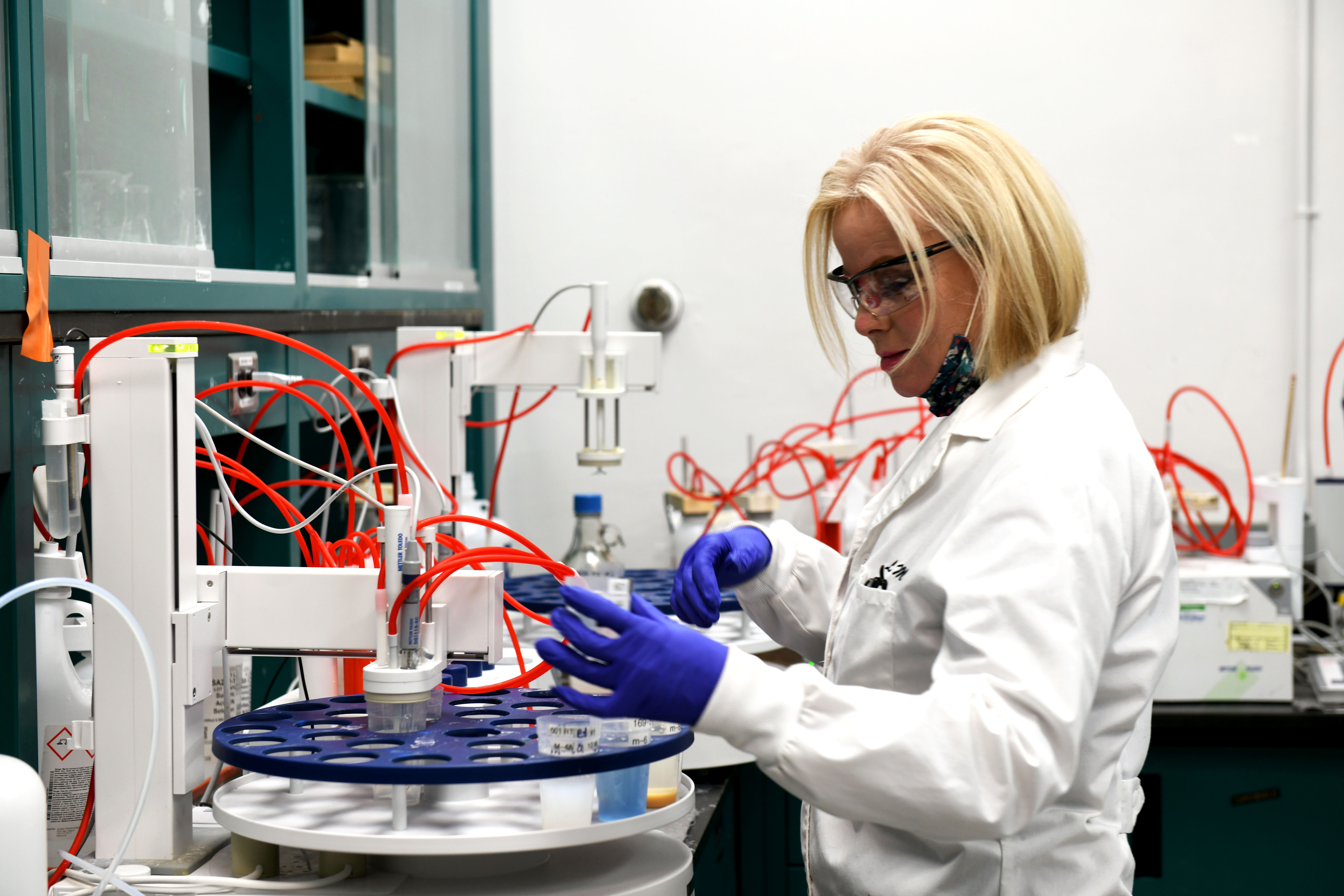 Chemical Analysis Flight keeps Team Robins running optimally > Robins ...