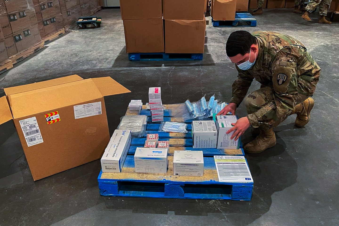 military-news-vaccine-kits