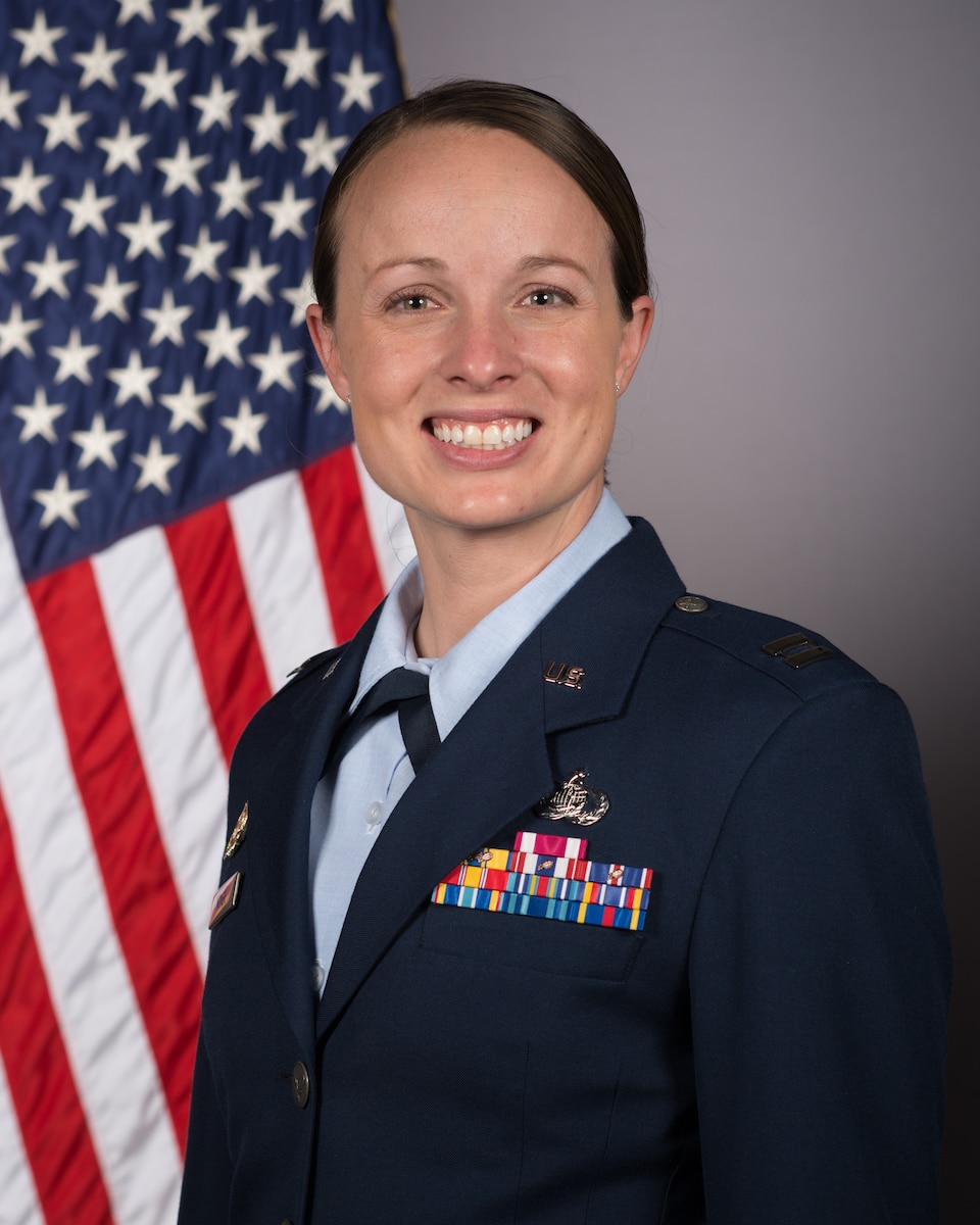 Elizabeth Moyer