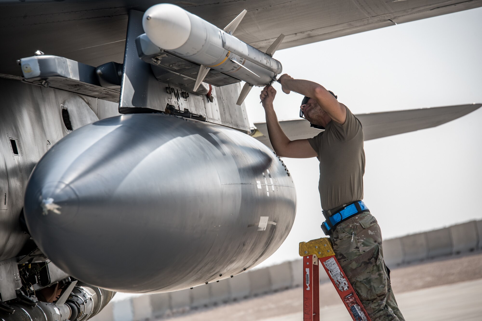 loading missile