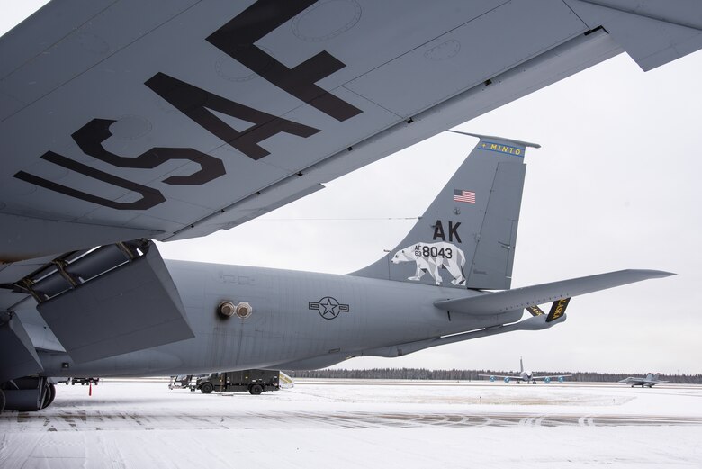 168th Wing unveils new tail flash on Stratotanker aircraft at Eielson AFB > 168th Wing > News