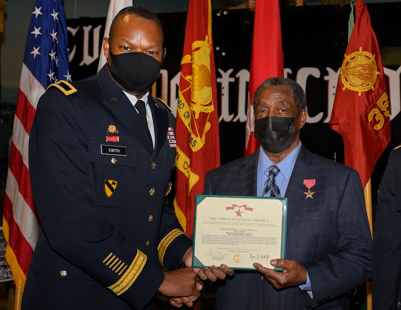 Vietnam War vet receives Bronze Star  for saving comrades