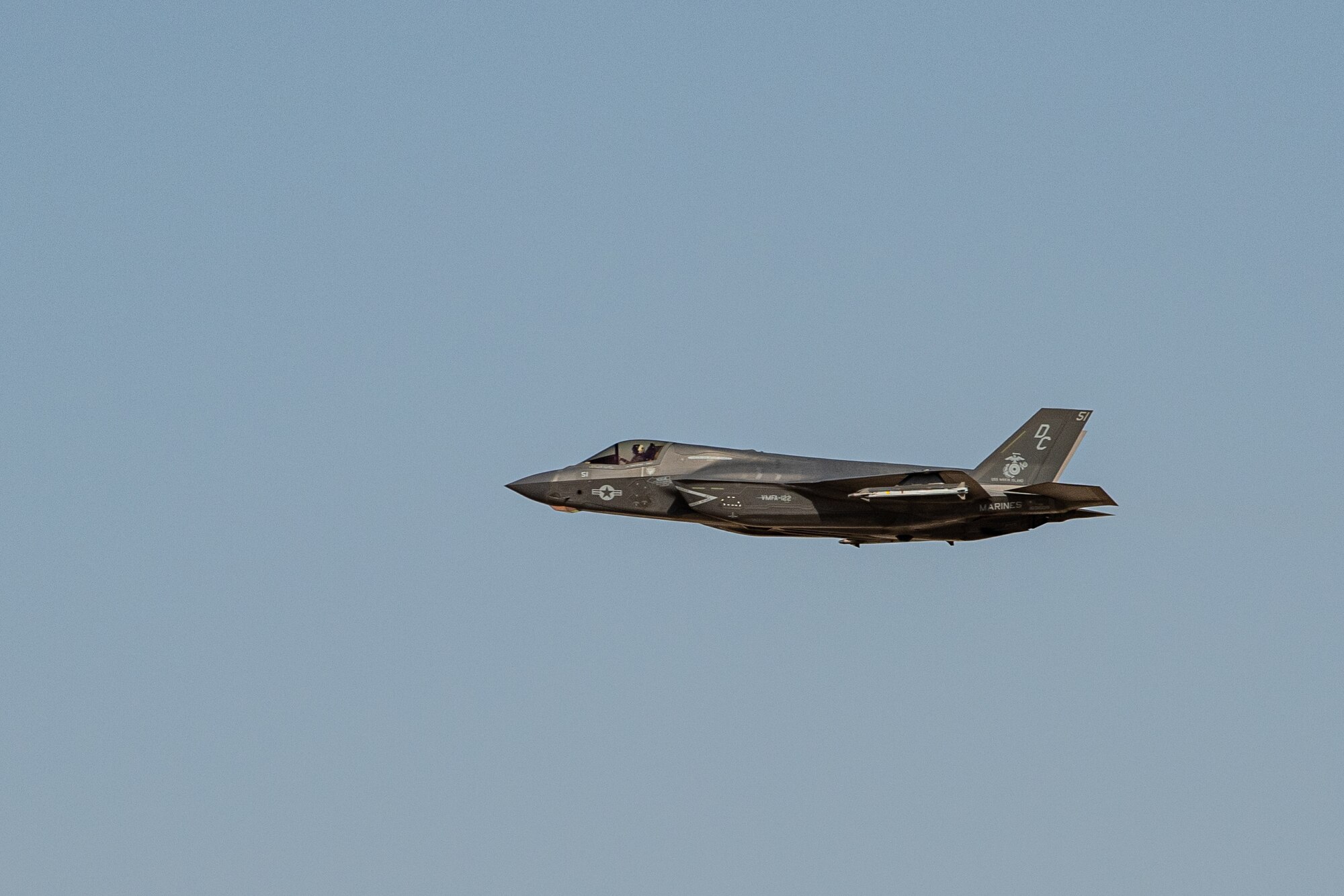 F-35 Lightning II preps for takeoff