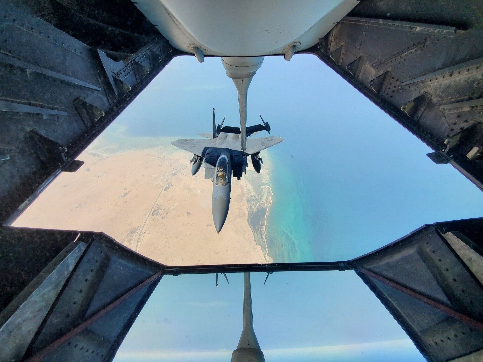 Rafales flying and being refueled