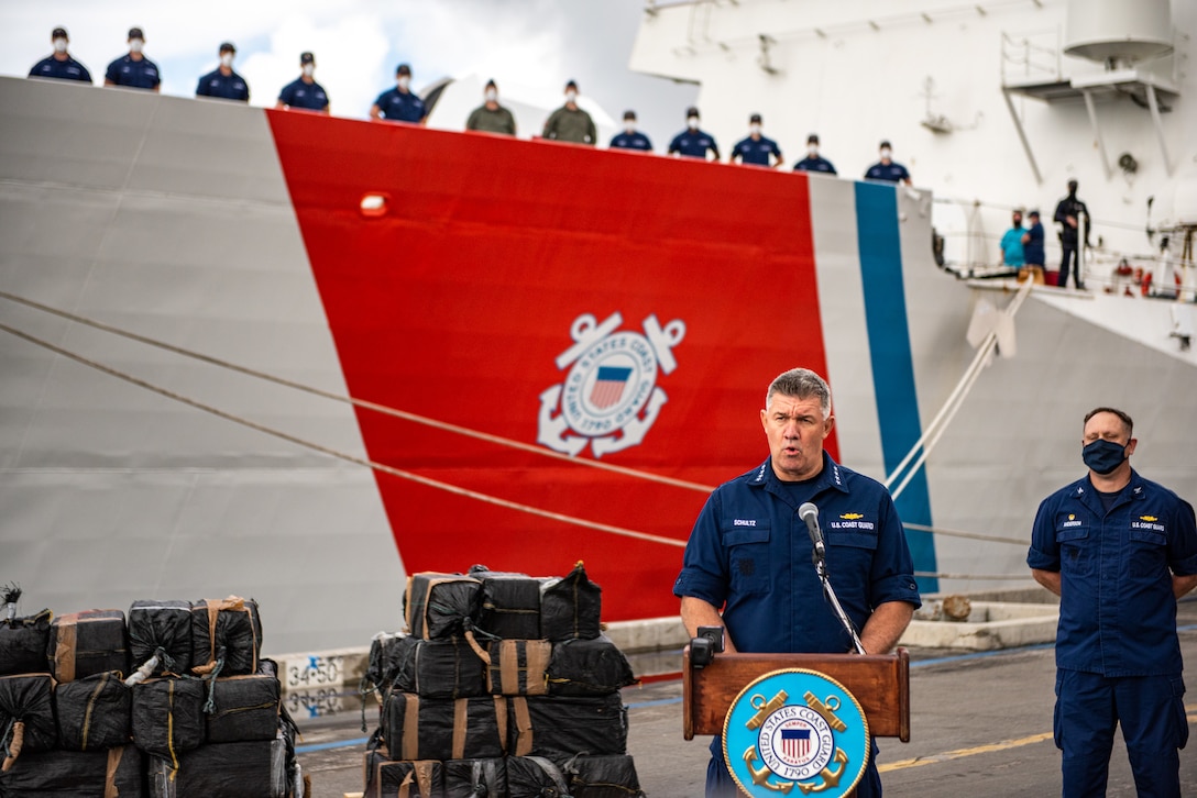 The crew of the Coast Guard Cutter Bertholf (WMSL-750) offloads approximately 7,500 pounds of seized cocaine and marijuana in San Diego, March 20, 2021.
The drugs, worth an estimated $126.7 million, was seized in international waters of the Eastern Pacific Ocean between January and February representing 10 suspected drug smuggling vessel interdictions off the coasts of Mexico, Central and South America by the following Coast Guard and Navy ships.