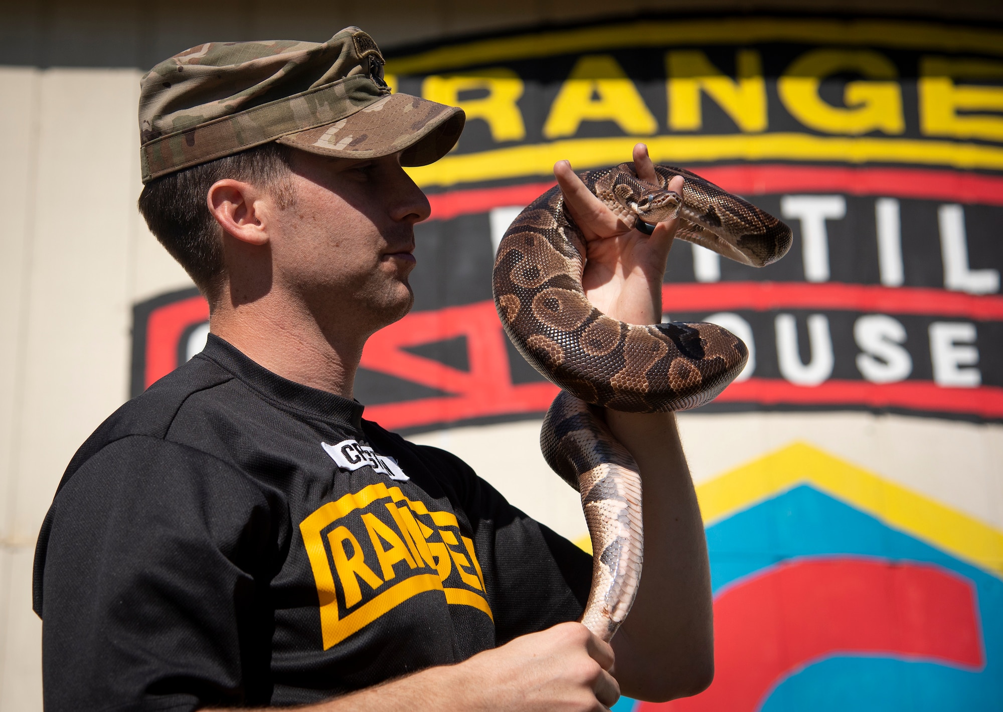 Military Affairs Committee visits Rangers