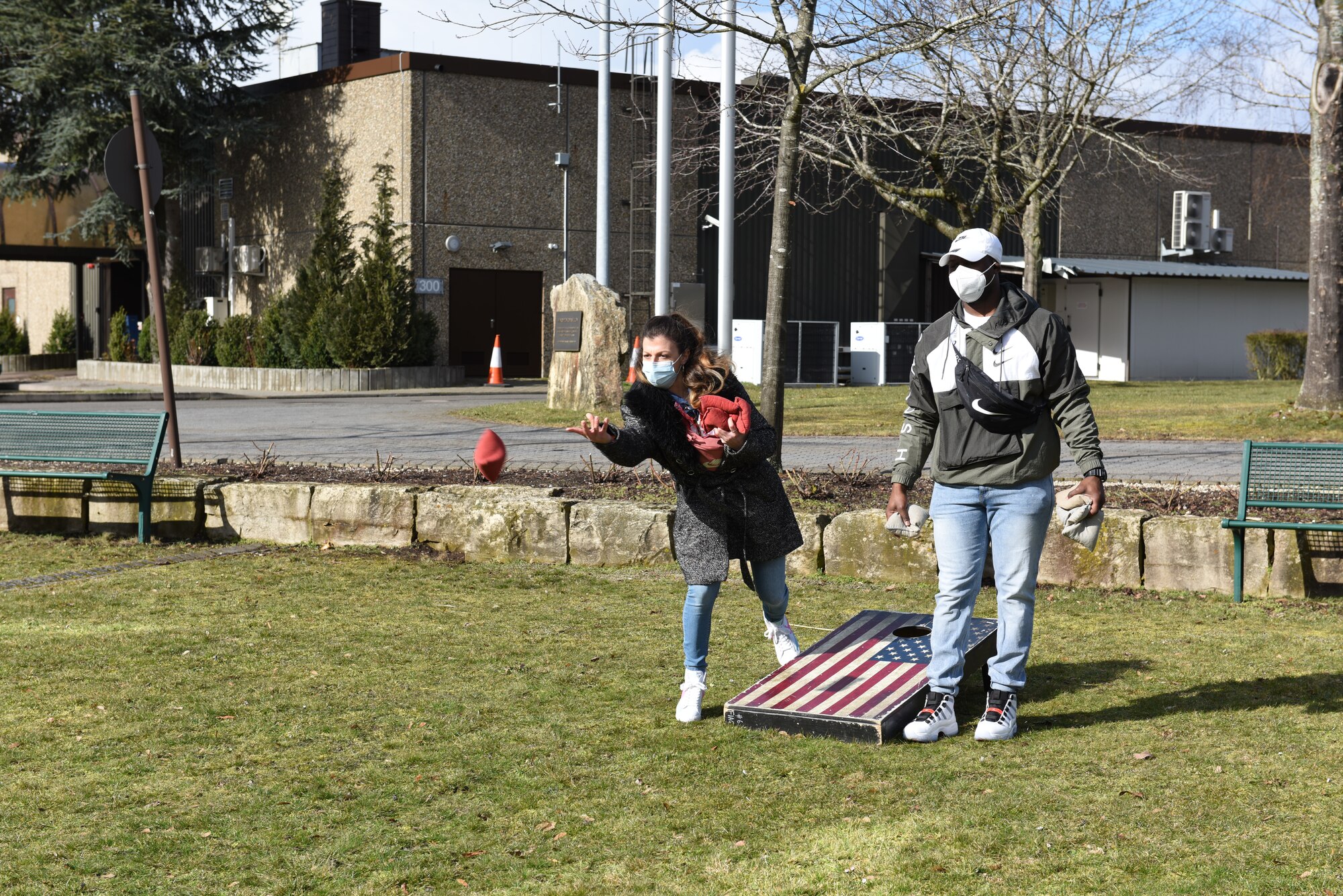 Members of Saber Nation play yard games at the Air Fore Assistance Fund Kick-off Campaign event on March 13, 2021.