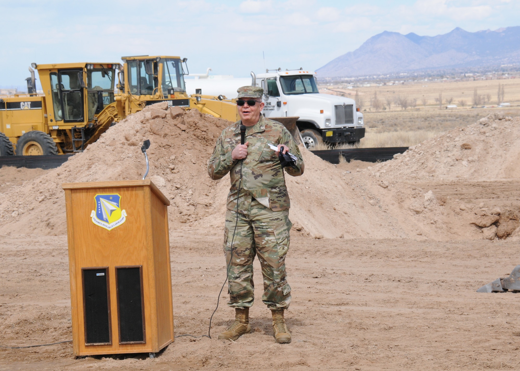 Col. Eric Felt, director of the Air Force Research Laboratory Space Vehicles Directorate, discusses the importance of the directorate’s newest construction project, the Skywave Technology Laboratory, at a groundbreaking ceremony March 16 at Kirtland AFB, N.M. (U.S. Air Force photo/John Cochran)