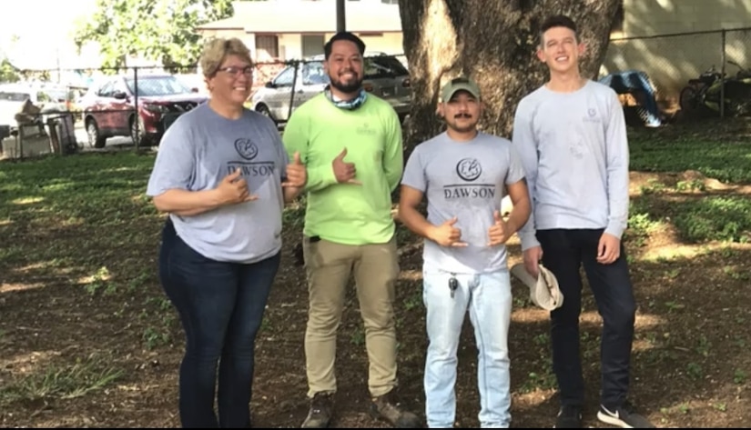 9th MSC receives Good Neighbor Environmental Hero Award - Soldiers serve the community