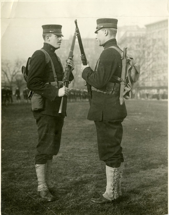 Personnel from COTP New York in World War I.  Carden Collection.