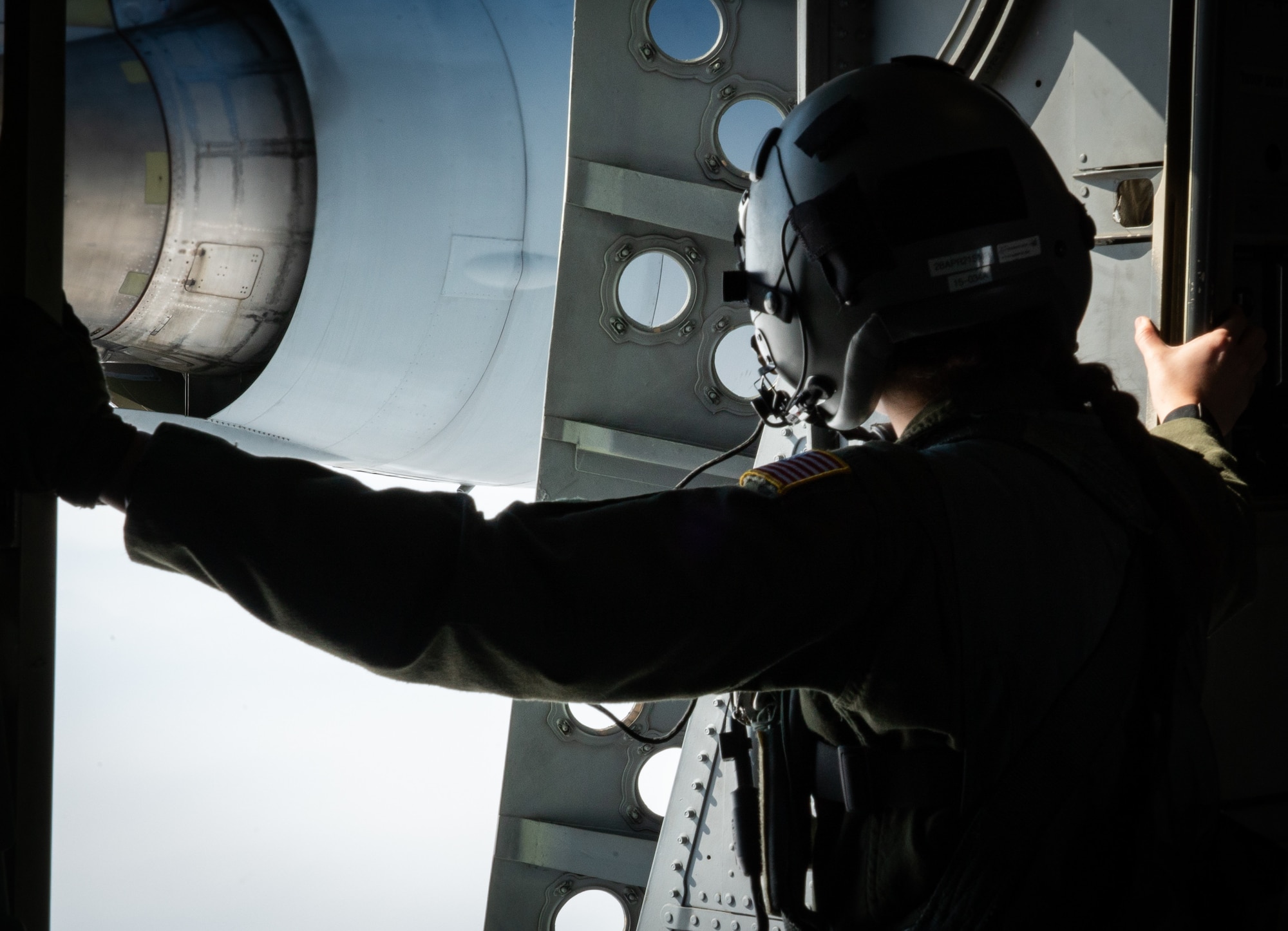 Women assigned to the 82nd Airborne Division, Pope Army Airfield, N.C., and 437th Airlift Wing, Joint Base Charleston, S.C., participated in an all-female flight in commemoration of Women’s History Month, March 17, 2021. The flight included 80 female paratroopers who boarded two C-17s with all-female crews to perform a jump. Due to weather constraints, the paratroopers were unable to complete their jump. (U.S. Air Force photo by Staff Sgt. Rachel Pye)