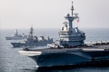 La mission CLEMENCEAU 21 est composée de plusieurs phases. La deuxième phase initiale en mer Rouge, océan Indien et Golfe arabo-persique permet aux escorteurs français Frégate de défense aérienne (FDA) Chevalier Paul, Frégate multi-missions (FREMM) Provence, Bâtiment de commandement et de ravitaillement (BCR) Var et allié (frégate belge Léopold 1er) d’assurer la présence française dans des zones stratégiques, de contribuer à l’appréciation autonome de situation et de lutter contre le terrorisme isl © Marine nationale / Défense