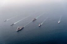 La mission CLEMENCEAU 21 est composée de plusieurs phases. La deuxième phase initiale en mer Rouge, océan Indien et Golfe arabo-persique permet aux escorteurs français Frégate de défense aérienne (FDA) Chevalier Paul, Frégate multi-missions (FREMM) Provence, Bâtiment de commandement et de ravitaillement (BCR) Var et allié (frégate belge Léopold 1er) d’assurer la présence française dans des zones stratégiques, de contribuer à l’appréciation autonome de situation et de lutter contre le terrorisme isl © Marine nationale / Défense