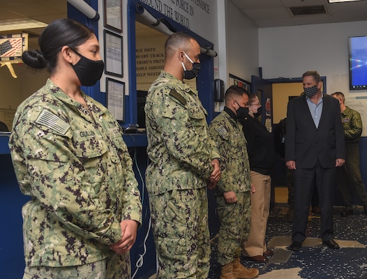 The Honorable James F. Geurts, currently performing the duties of Under Secretary of the Navy, meets with Sailors of the maintenance department of Strike Fighter Squadron (VFA) 106.