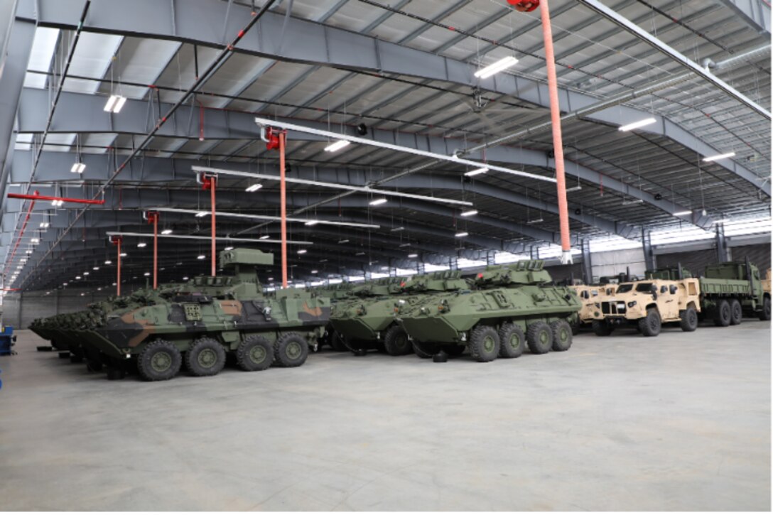 LOGCOM PROVIDES INNOVATIVE TRAINING OPPORTUNITY TO 2ND MARINE LOGISTICS GROUP FOR MARITIME PREPOSITIONING EXERCISE, 5 MAR 2021