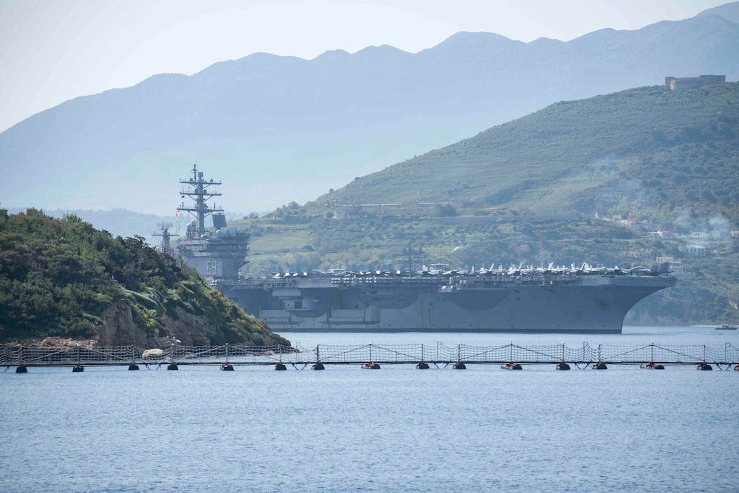 Commander, Navy Region Europe, Africa, Central > Installations > NSA ...