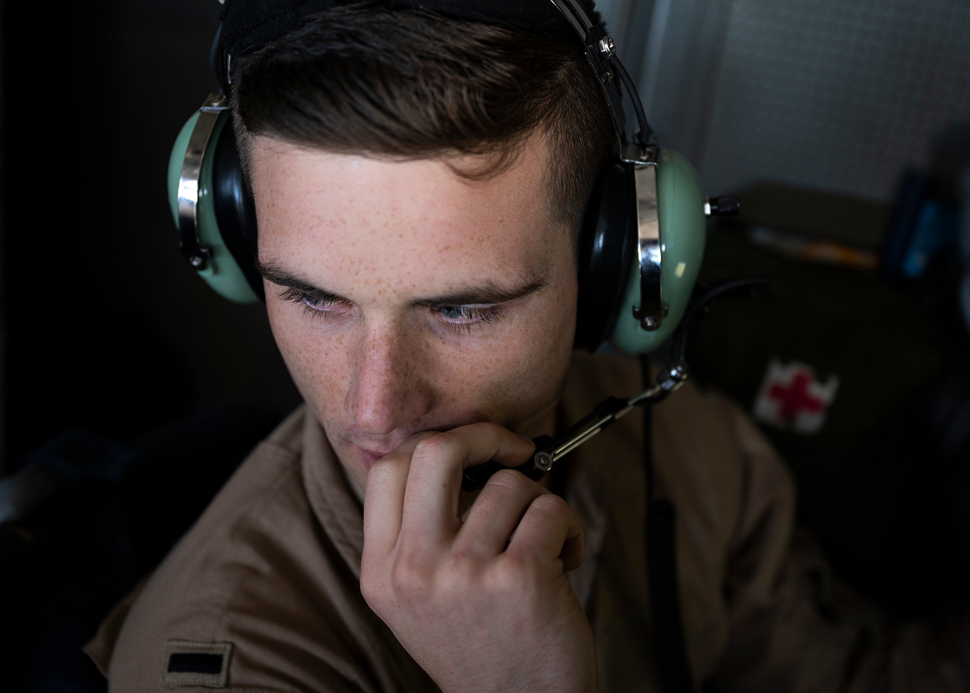 AWACS crew eyes over the battle
