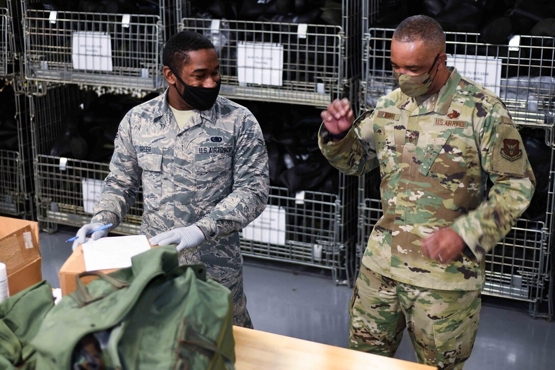 Lt. Gen. Richard W. Scobee, Chief of the Air Force Reserve Command and Commander of the Air Force Reserve, and Chief Master Sgt. Timothy C. White Jr., the Senior Enlisted Advisor to the Chief of Air Force Reserve and Command Chief Master Sergeant of Air Force Reserve Command visited Youngstown Air reserve Station March 6-7, 2021.