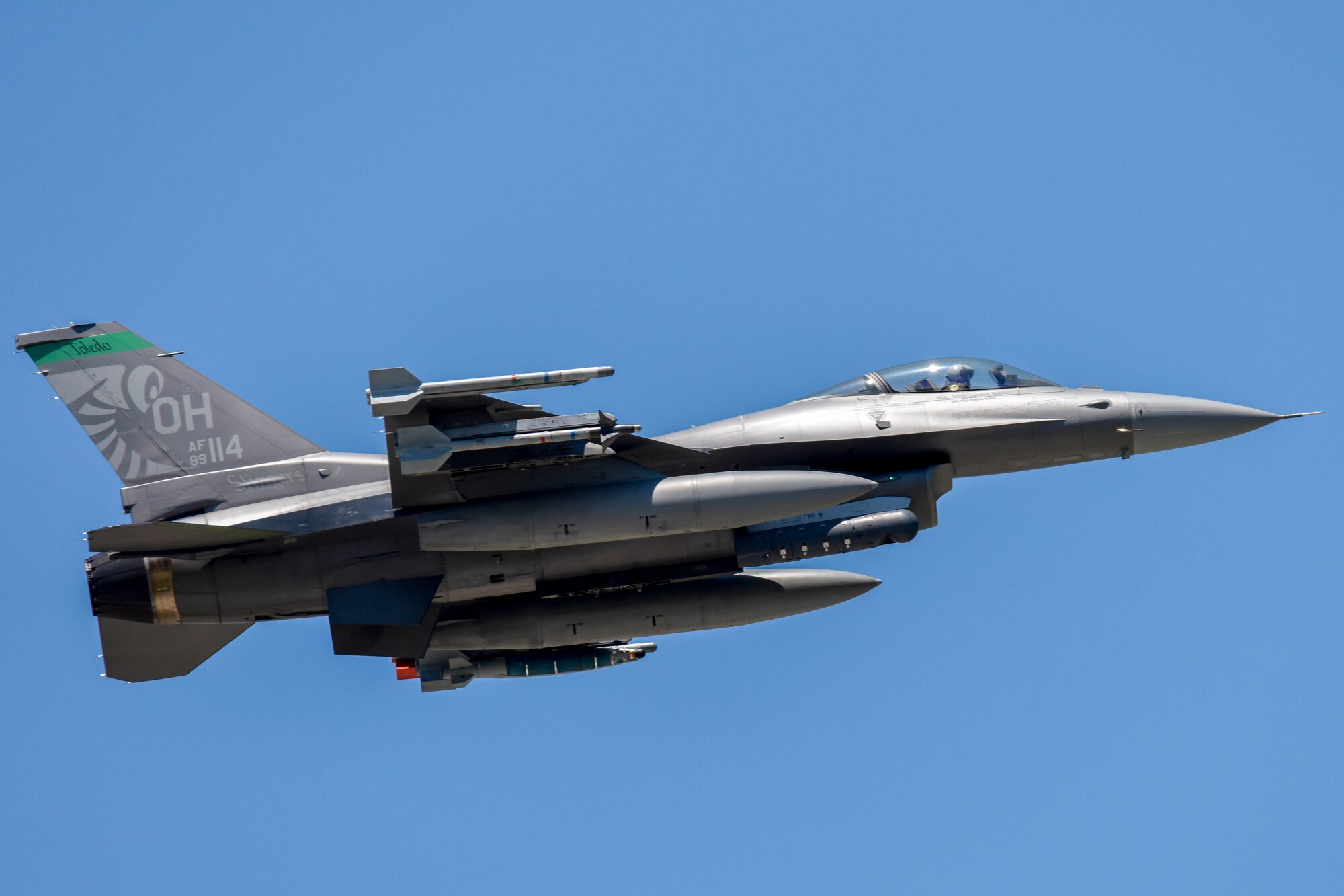 An F-16 Fighting Falcon, assigned to the Ohio National Guard’s 180th Fighter Wing, takes off during a training flight at the 180FW in Swanton, Ohio, June 30, 2020.