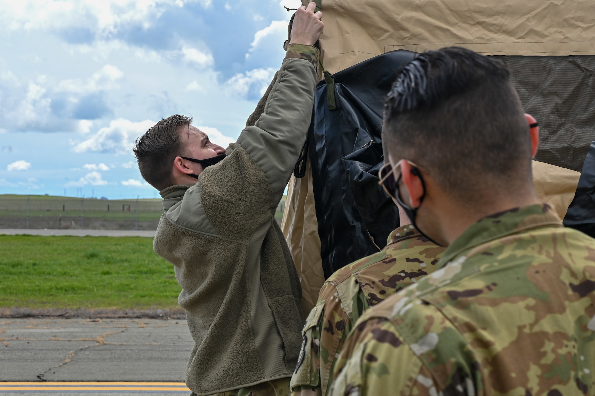 Airmen receives hands on training