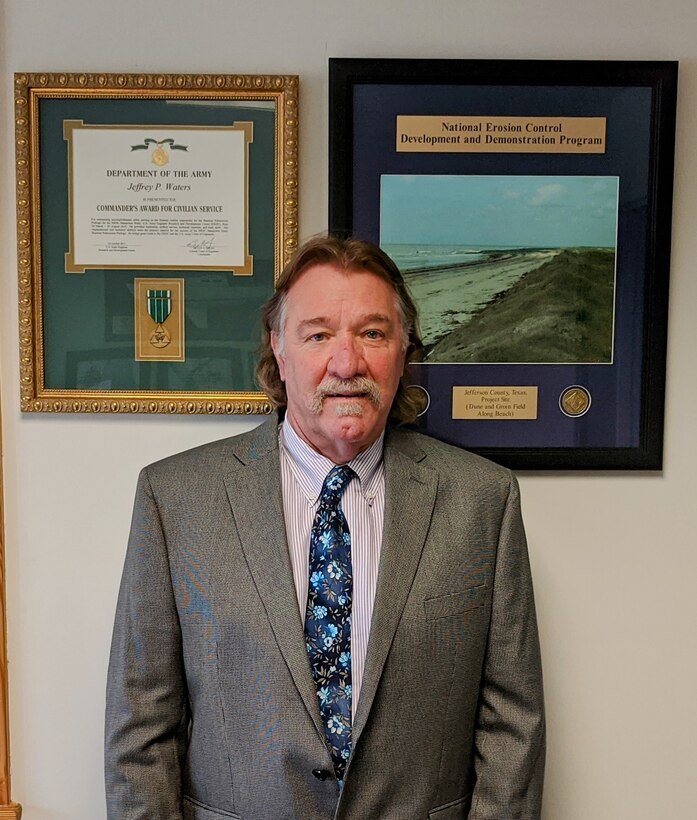 Dr. Jeff Waters is the chief of the U.S. Army Engineer Research and Development Center’s Coastal Observations and Analysis Branch located at the Field Research Facility in Duck, NC.